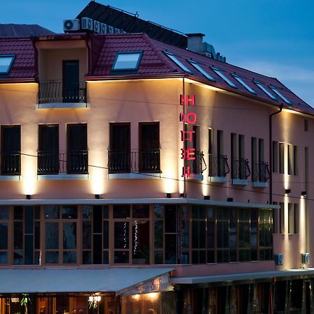 Hotel Victoria Panagyurishte Εξωτερικό φωτογραφία