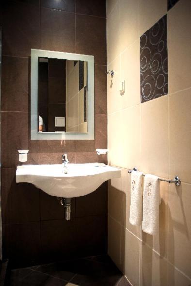 Hotel Victoria Panagyurishte Εξωτερικό φωτογραφία