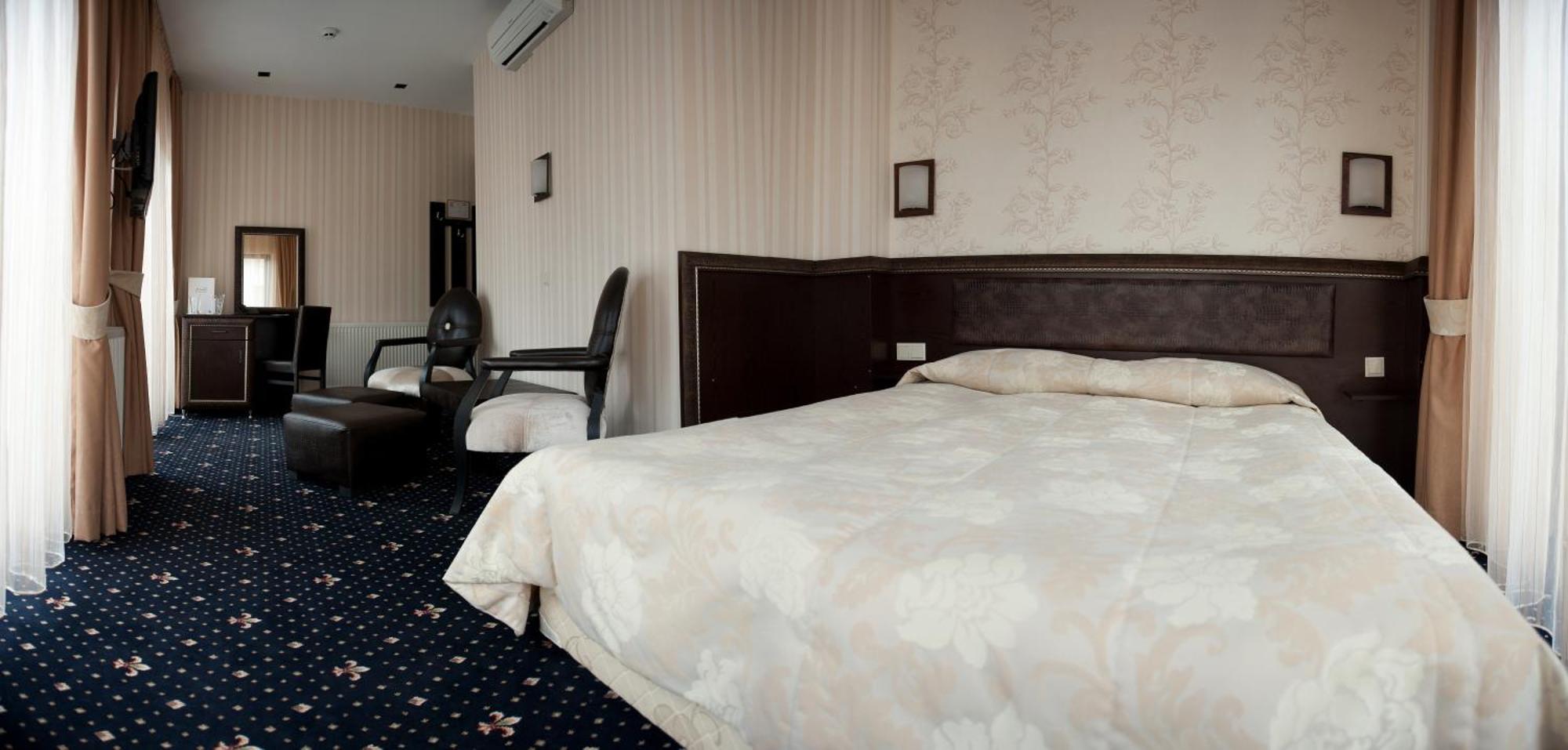 Hotel Victoria Panagyurishte Εξωτερικό φωτογραφία