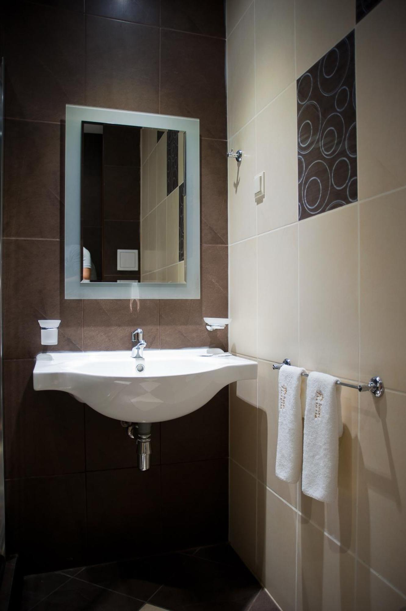 Hotel Victoria Panagyurishte Εξωτερικό φωτογραφία